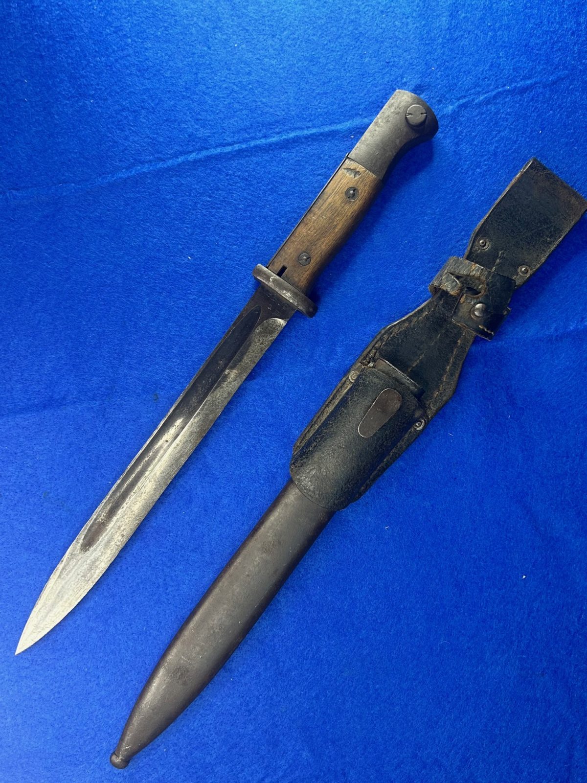 WWII German K98 Bayonet with scabbard frog!