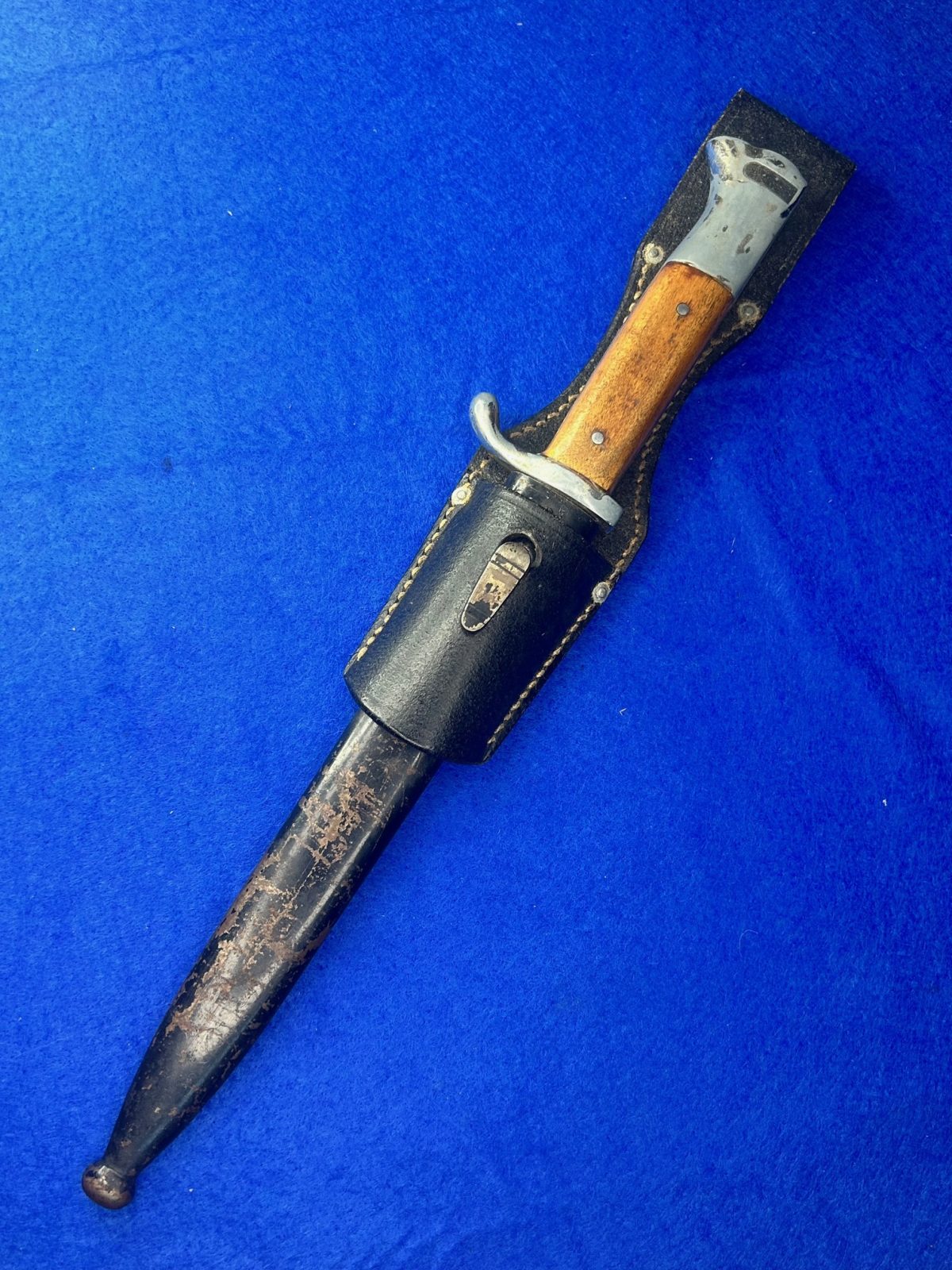 WWII German Dress Bayonet With Scabbard Frog !