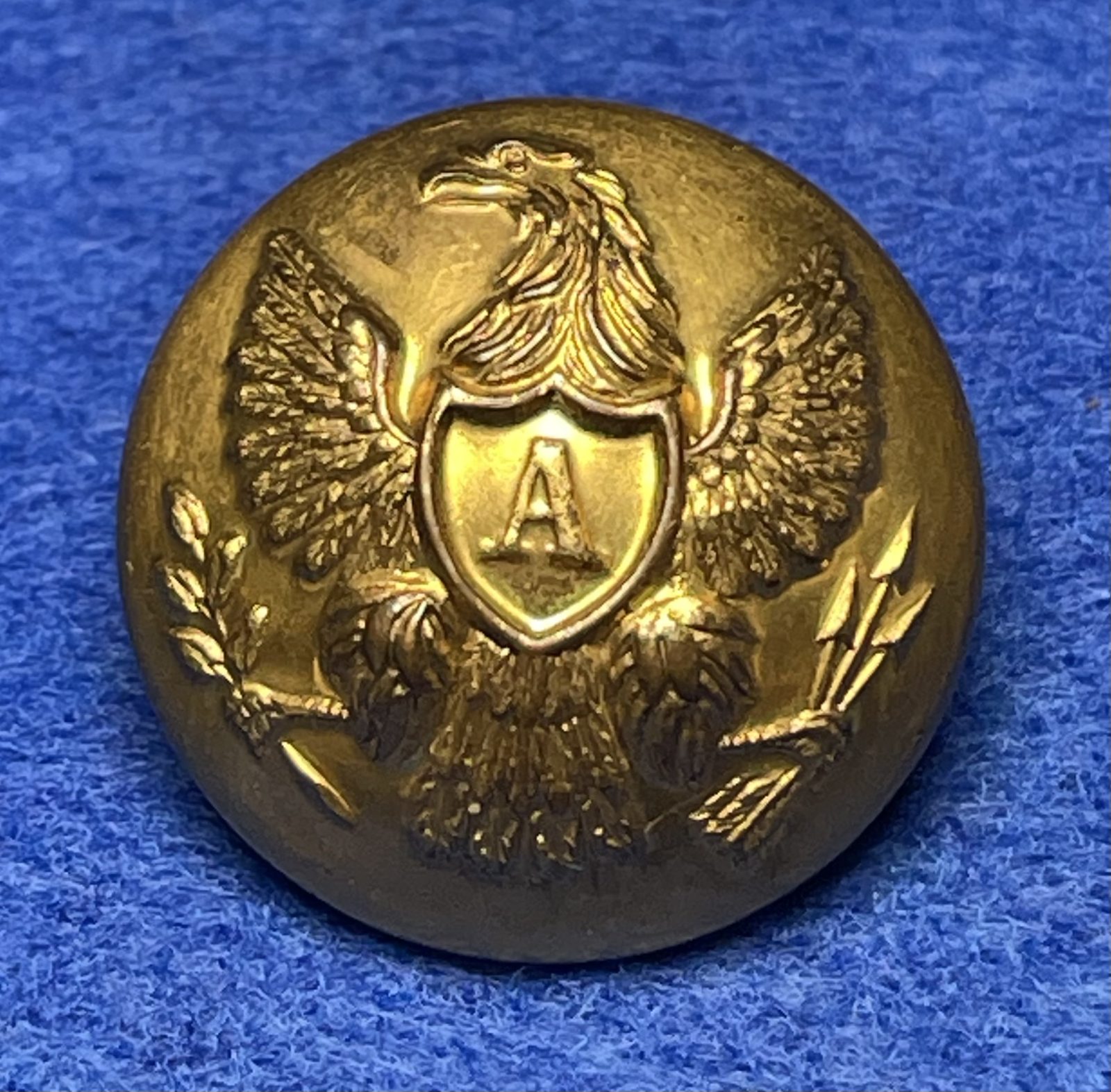 Non Excavated Union Civil War Artillery Great Coat Button