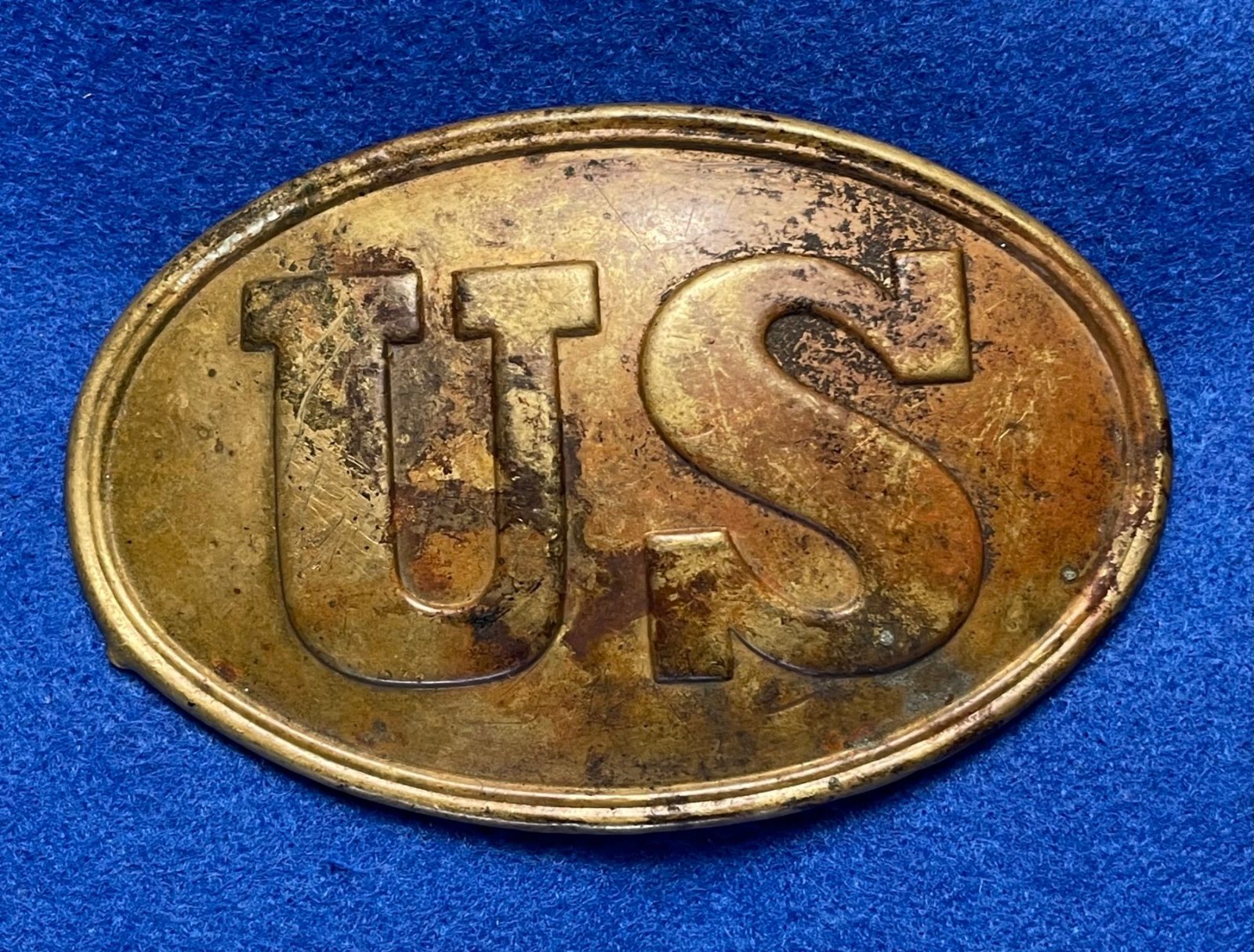 Non Excavated Civil War US Belt Buckle with Arrow Hooks