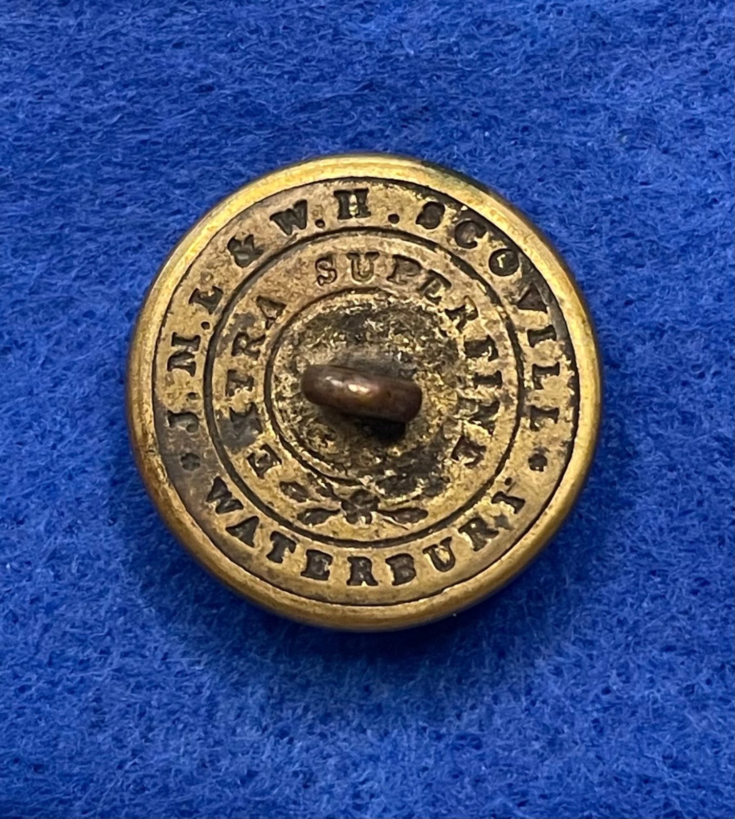 Non Excavated Civil War Union Staff Officers Coat Button