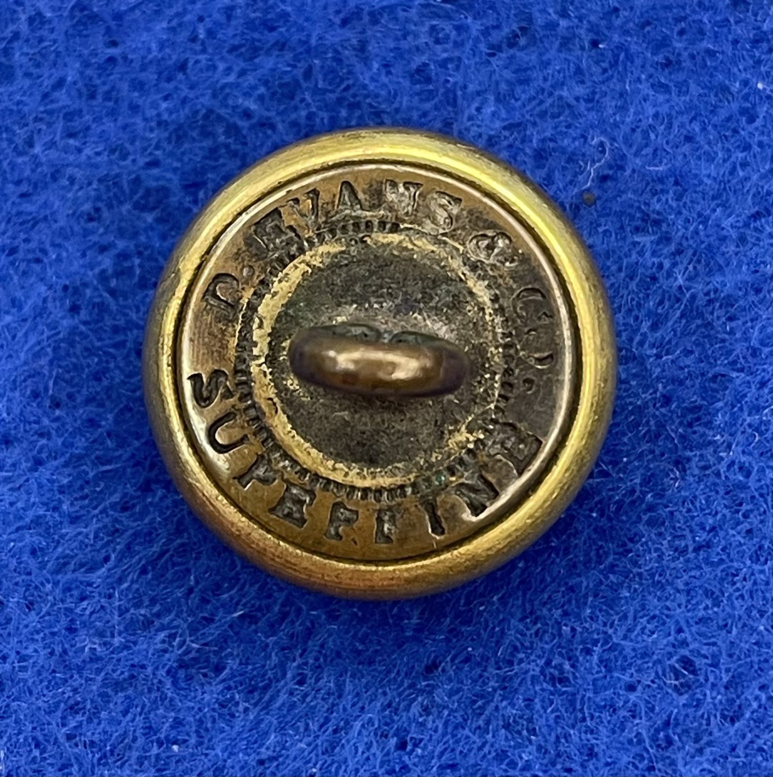 Non Excavated Civil War Artillery Cuff Button