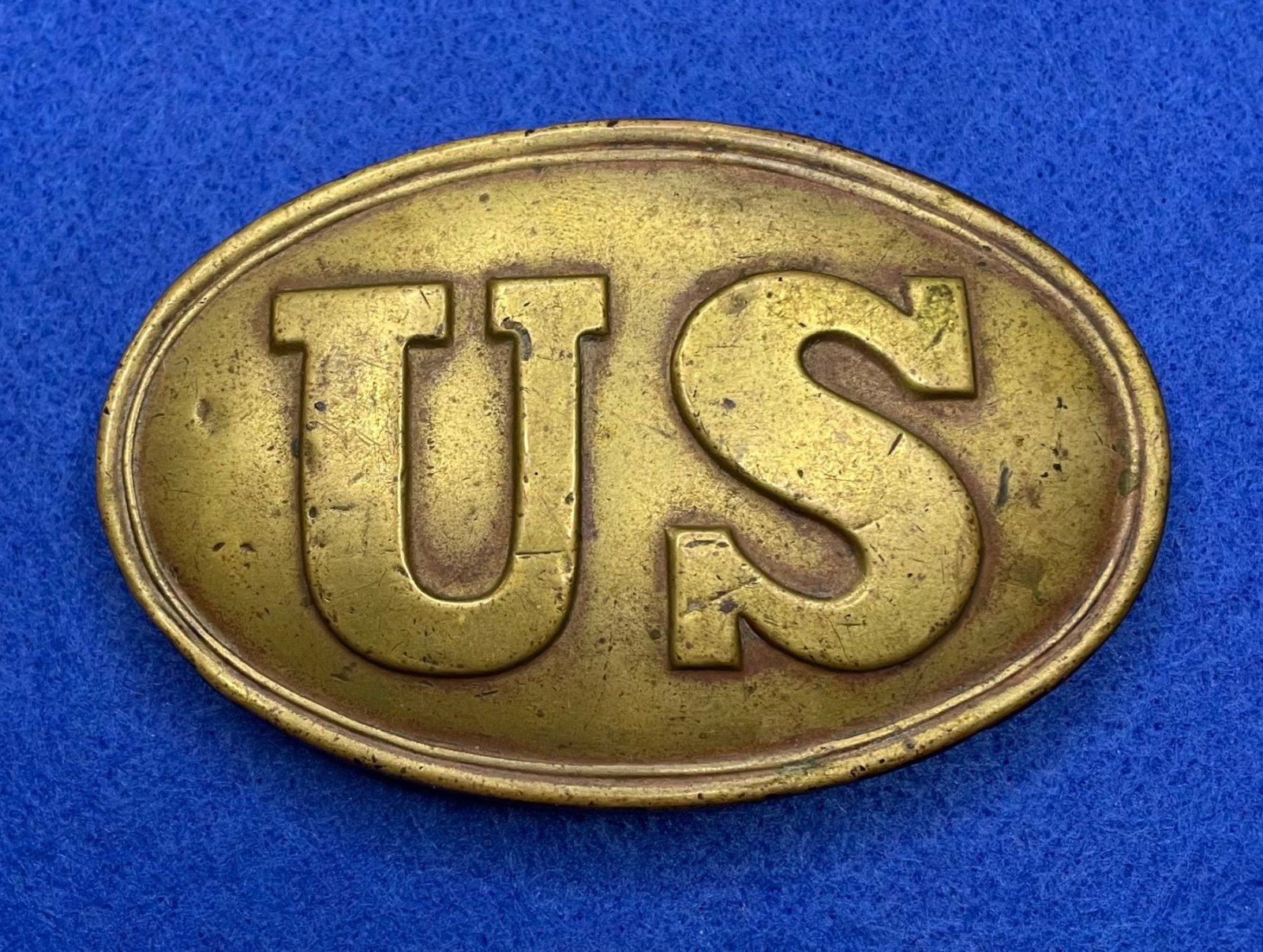 Non Excavated Civil War US Belt Buckle with Arrow Hooks