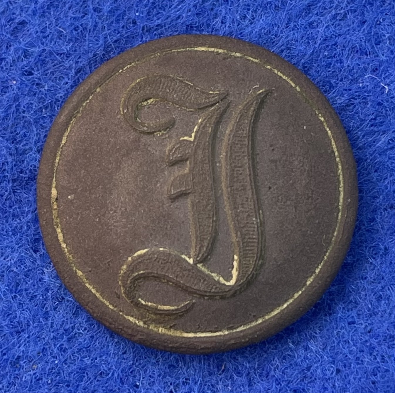 Excavated Civil War Confederate Script "I" Coat Button