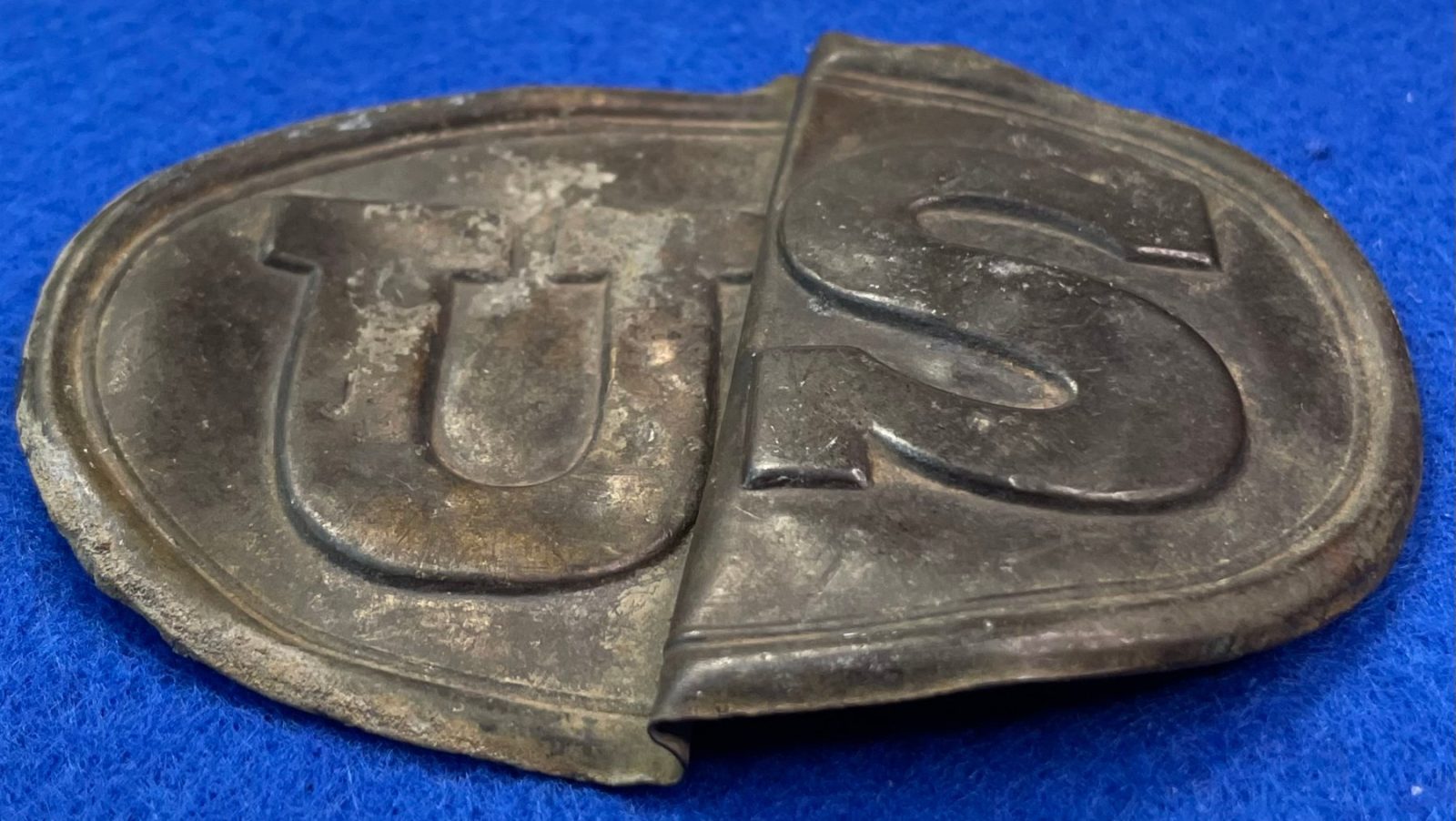Excavated Civil War US Cartridge Box Plate/Buckle Skin