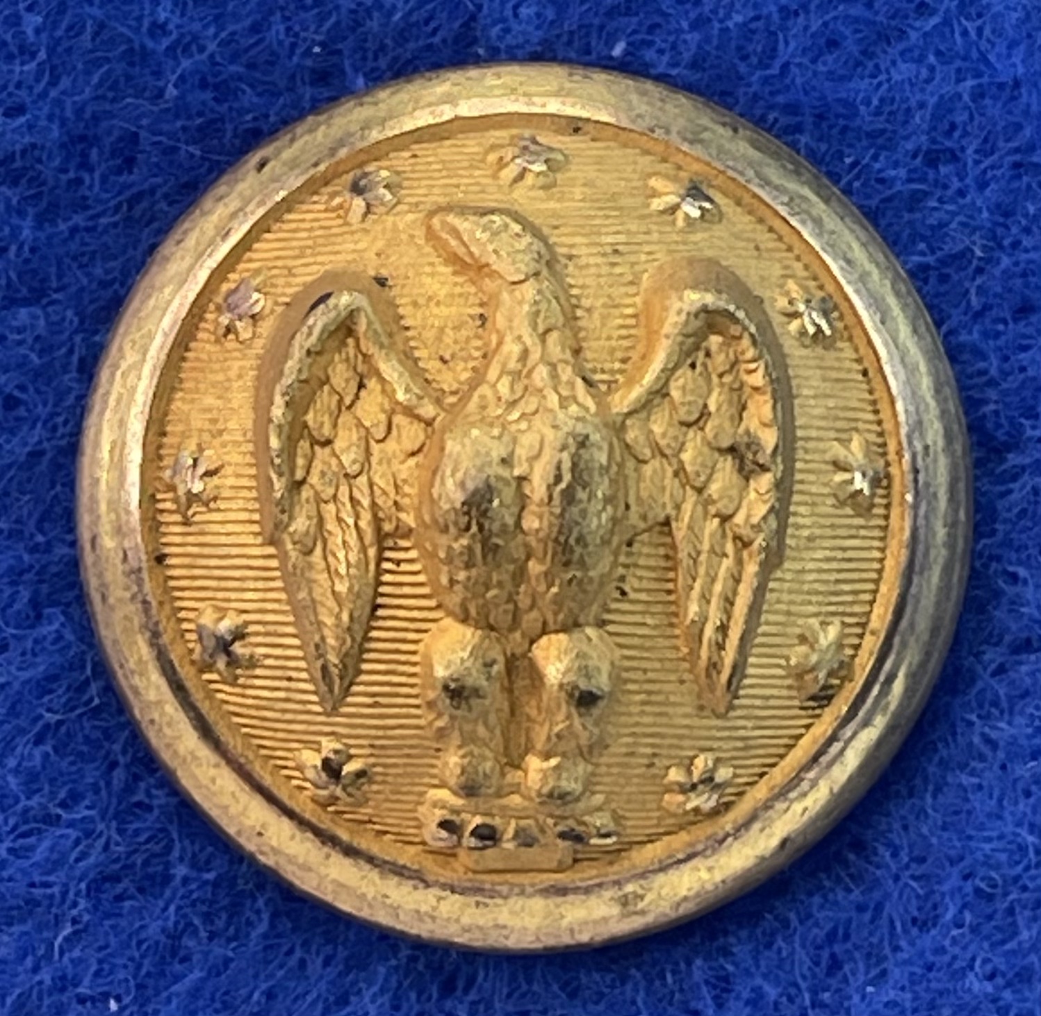 Non Excavated Confederate Staff Officers Vest Button