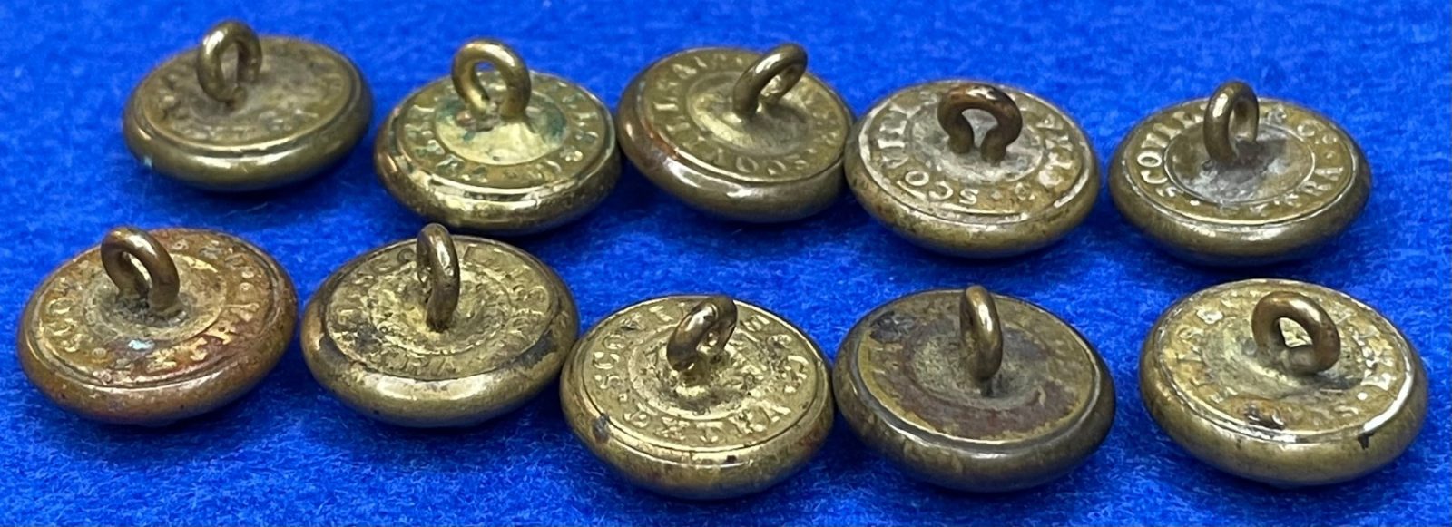 Non Excavated Group of 10 U.S. General Service Eagle Cuff Buttons