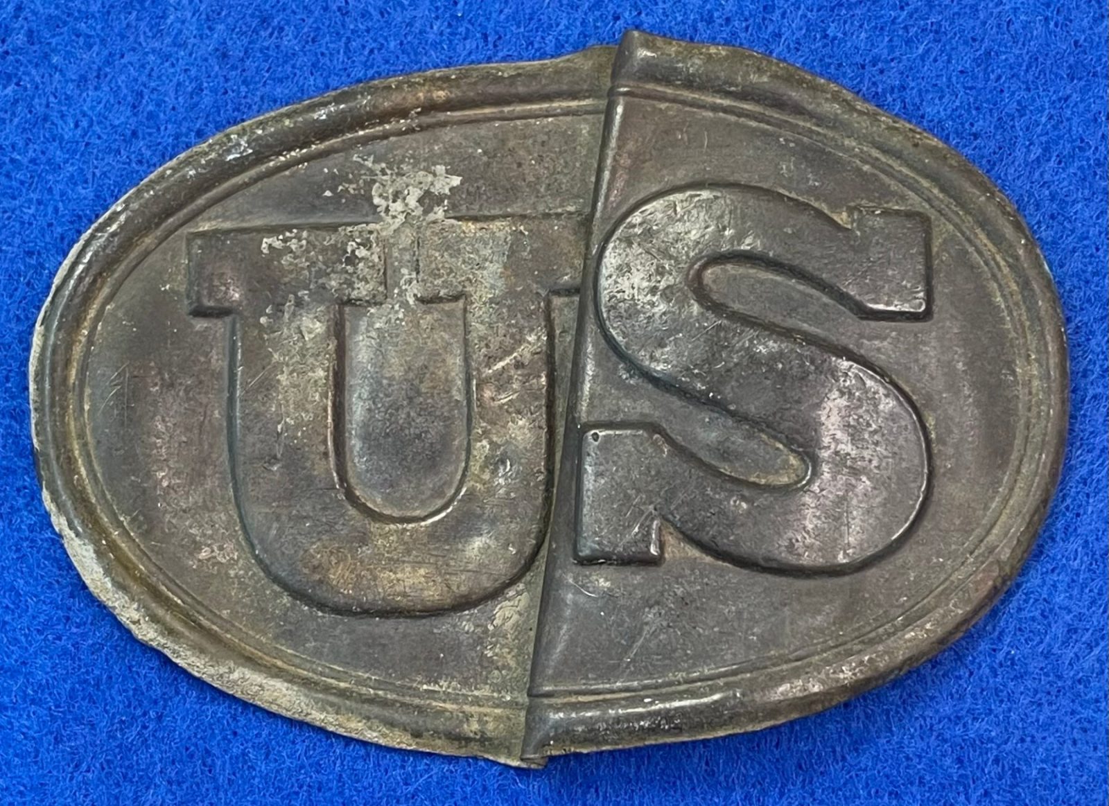 Excavated Civil War US Cartridge Box Plate/Buckle Skin