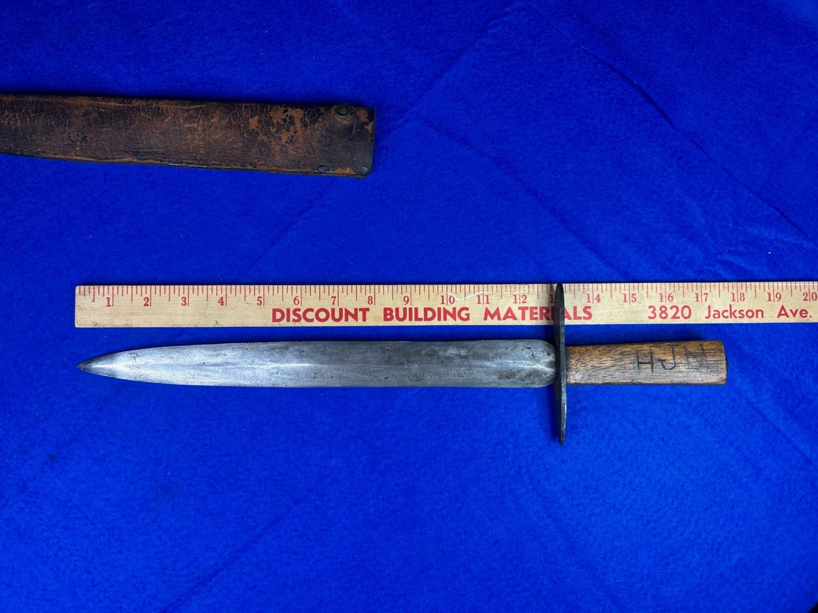 Exceptional Large Confederate Bowie Knife