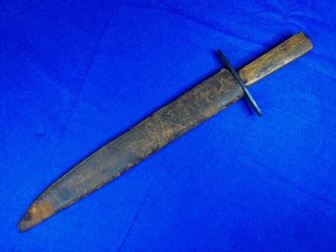 Exceptional Large Confederate Bowie Knife